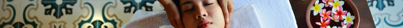 Intensive Anti-Aging & Brightening Facial Ritual (4-Step – Evening + Weekly Massage)